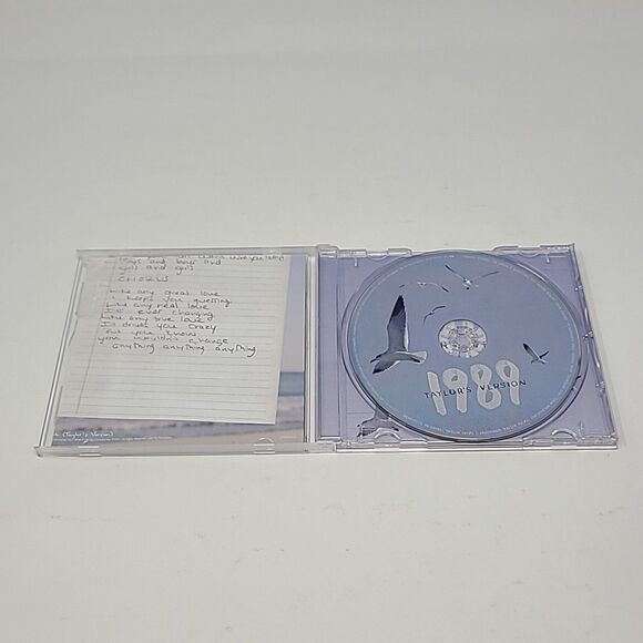 Taylor Swift 1989 Taylor's Version Crystal Skies Blue Edition CD - Picture 2 of 4